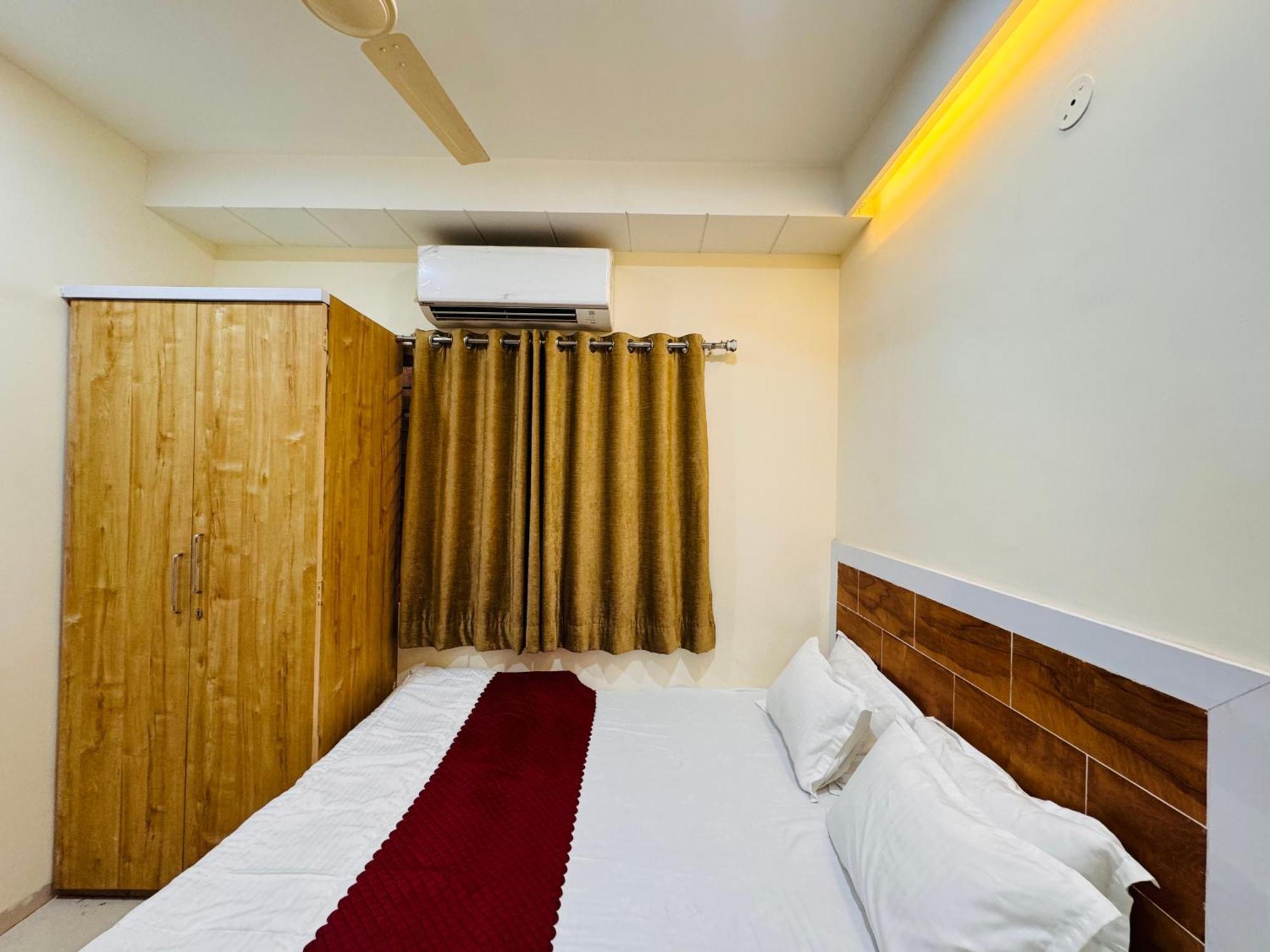 אינדורה Home Escape 1Bhk Apartment Near Bombay Hospital מראה חיצוני תמונה